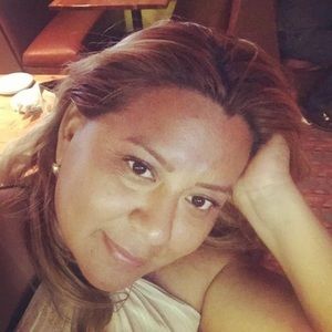 Meet your Posher, Ana